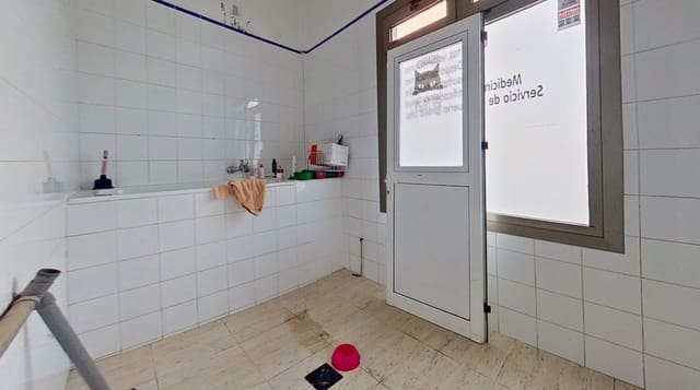 Komercyjne na sprzedaż w Puerto del Rosario - 220 000 € (Ref: 9628249)