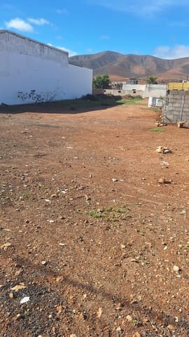 Działka budowlana na sprzedaż w Antigua - 98 000 € (Ref: 9631769)