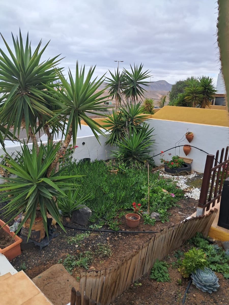4 bedroom Terraced Villa for sale in Caleta de Fuste with pool - € 269,000 (Ref: 9632631)