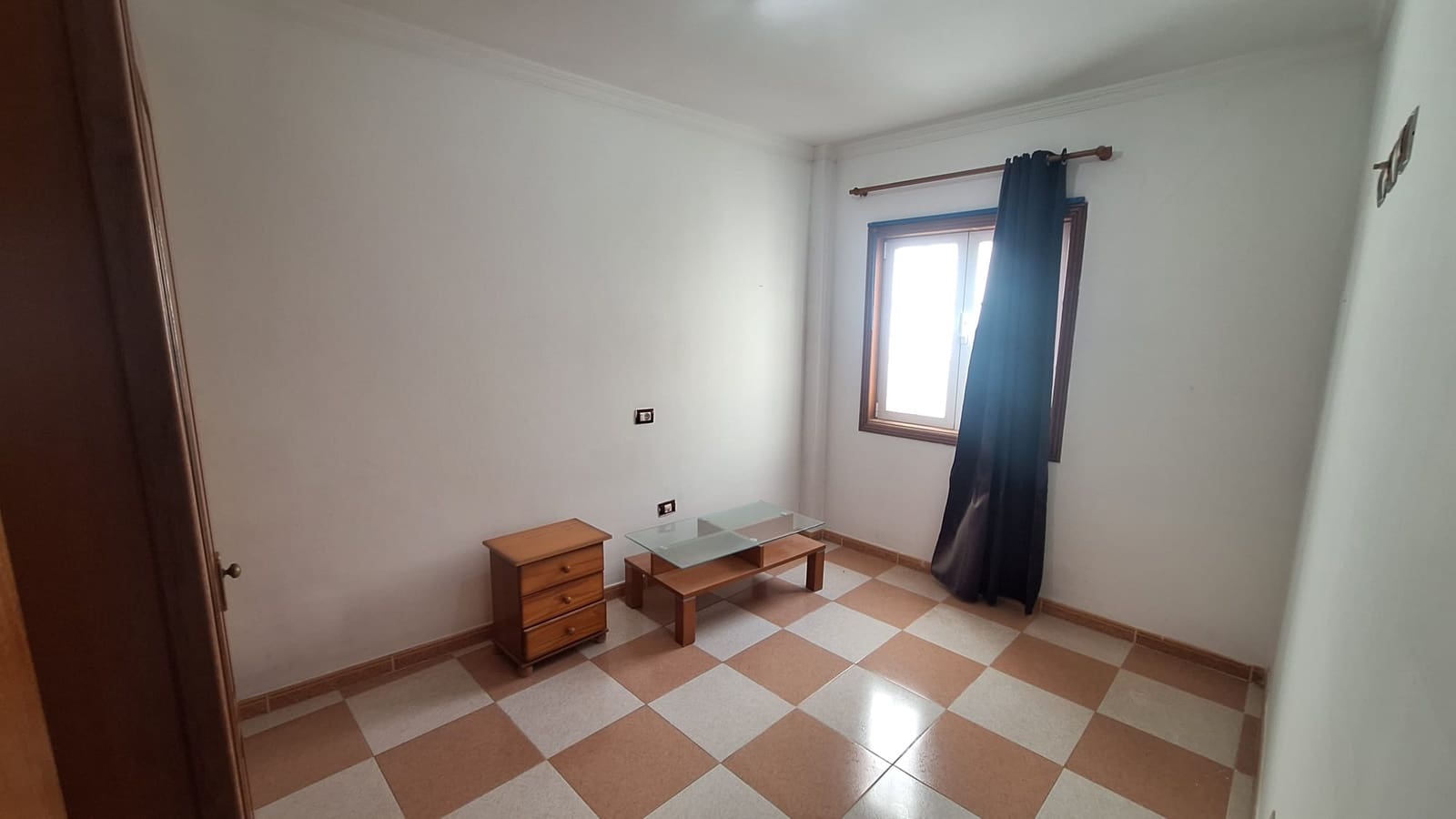 8 Zimmer Wohnung zu verkaufen in Puerto del Rosario mit Garage - 490.000 € (Ref: 9699928)