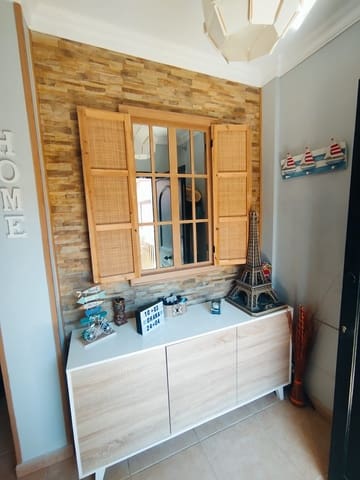 4 soveværelse Rækkehus til salg i Puerto del Rosario - € 295.000 (Ref: 9756325)