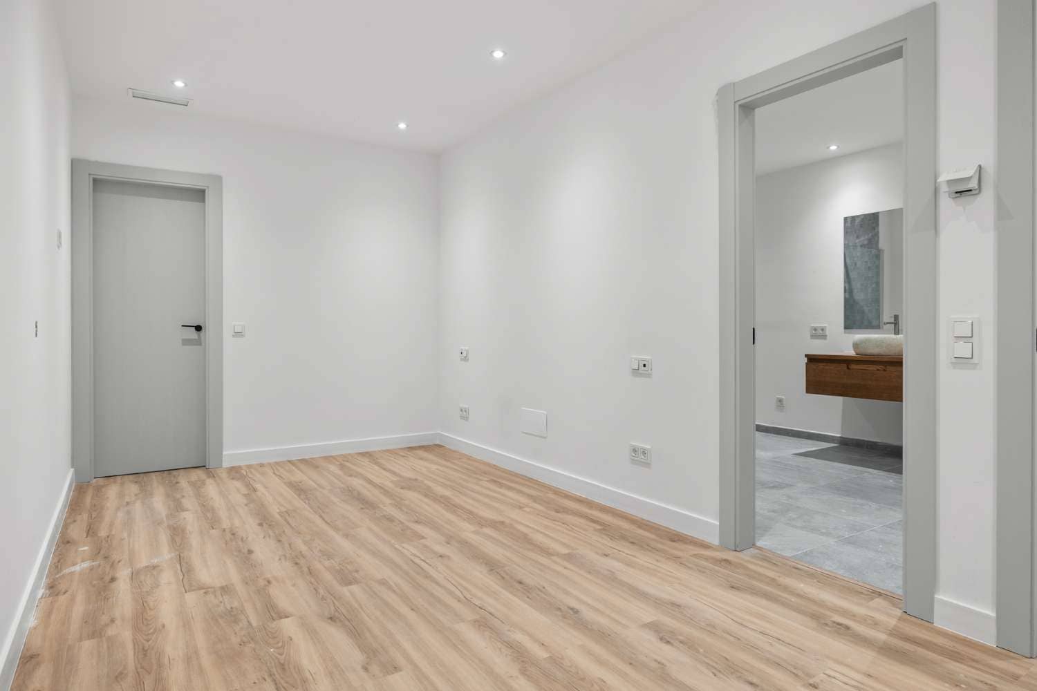 Chalet de 5 habitaciones en Marbella en venta con piscina garaje - 2.950.000 € (Ref: 9591721)