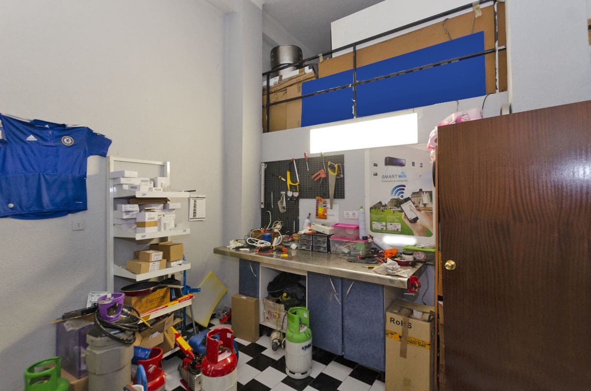 Komercyjne na sprzedaż w Miasto Malaga - 190 000 € (Ref: 9591723)