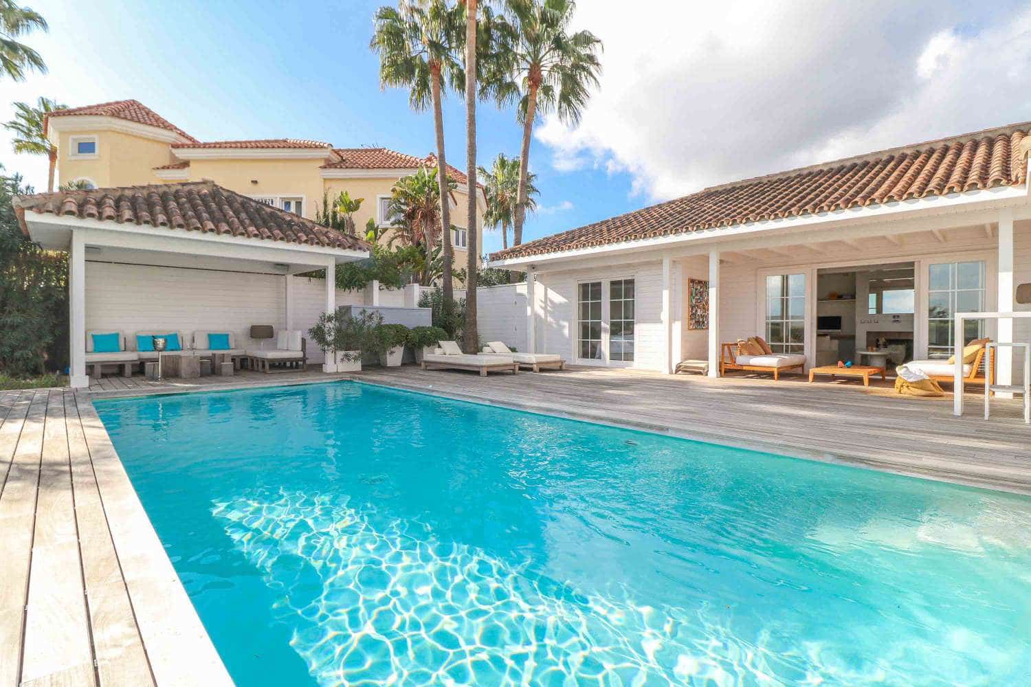 Chalet de 4 habitaciones en Benahavís en venta con piscina - 1.975.000 € (Ref: 9591724)