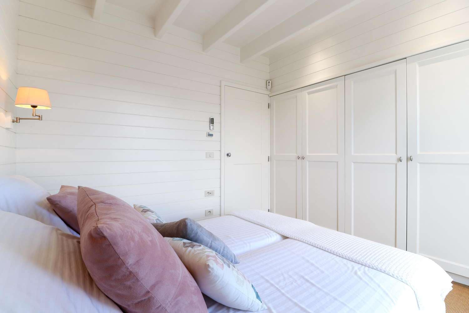 Chalet de 4 habitaciones en Benahavís en venta con piscina - 1.975.000 € (Ref: 9591724)