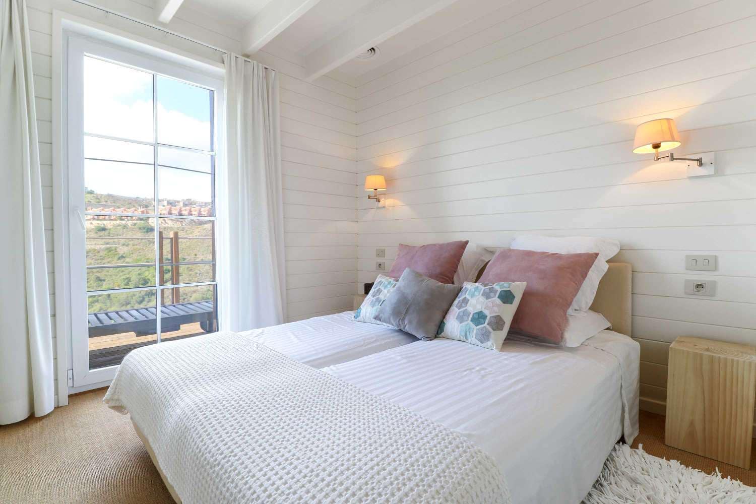 Chalet de 4 habitaciones en Benahavís en venta con piscina - 1.975.000 € (Ref: 9591724)