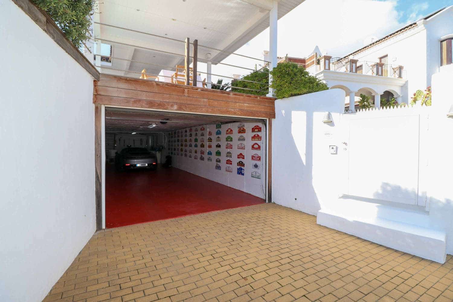 Chalet de 4 habitaciones en Benahavís en venta con piscina - 1.975.000 € (Ref: 9591724)