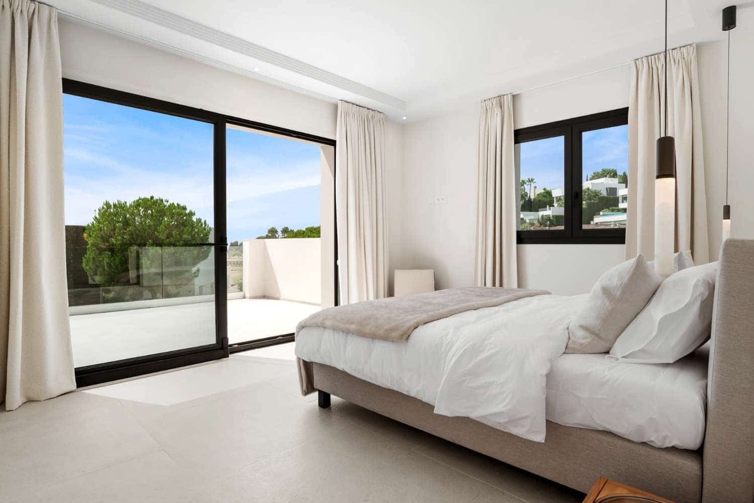 4 sypialnia Willa na sprzedaż w Benahavis z basenem - 3 450 000 € (Ref: 9591726)