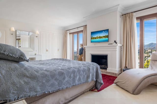 Adosado de 5 habitaciones en Benahavís en venta con piscina - 1.095.000 € (Ref: 9591727)