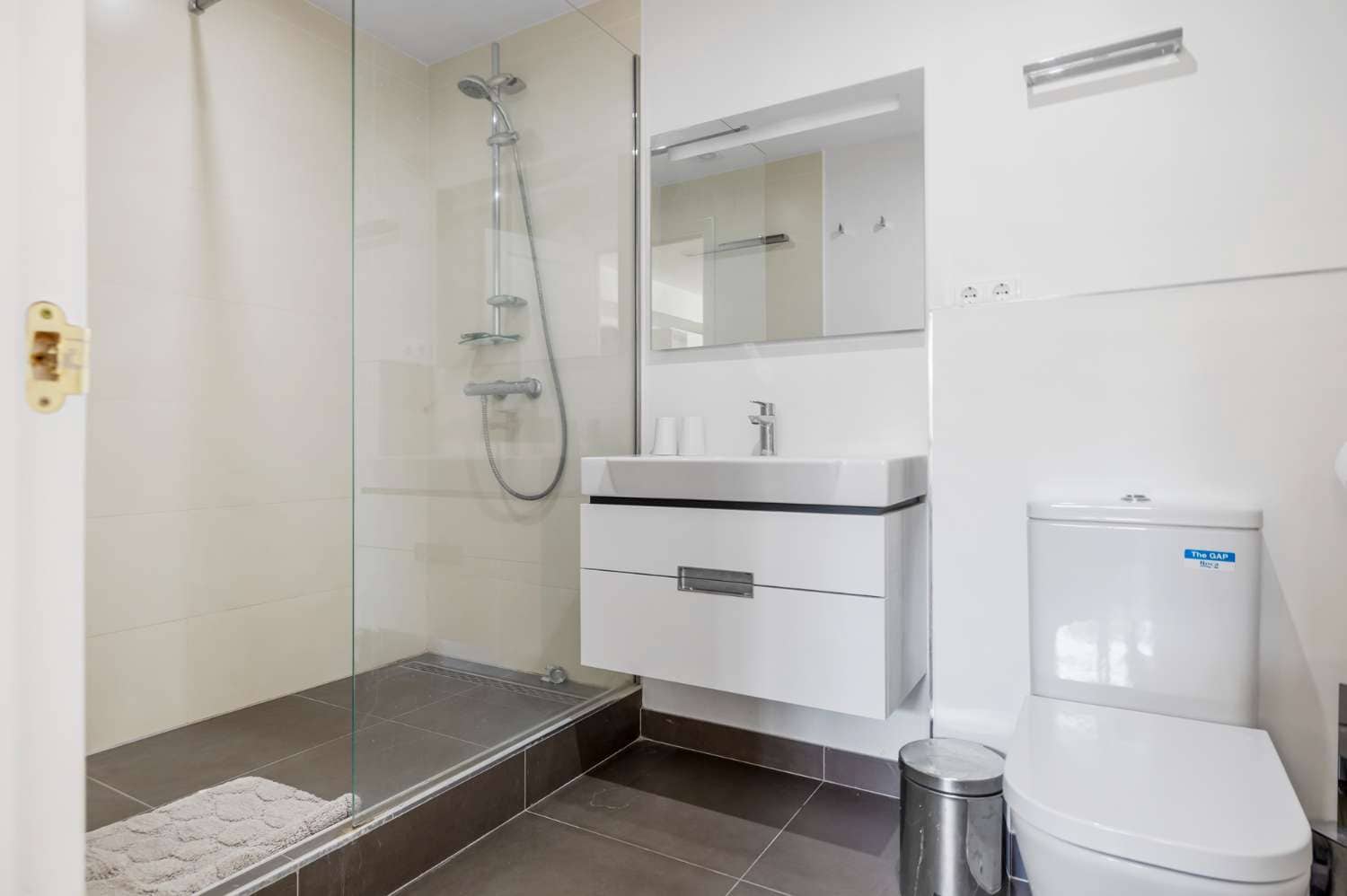 Adosado de 5 habitaciones en Benahavís en venta con piscina - 1.095.000 € (Ref: 9591727)