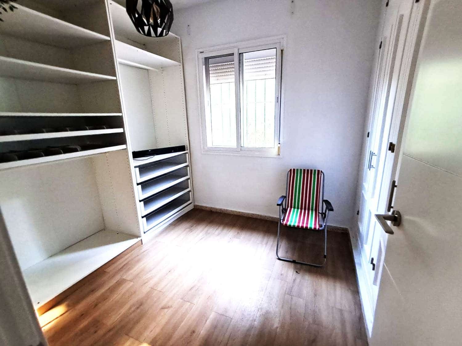 5 bedroom Villa for sale in El Paraiso with garage - € 1,150,000 (Ref: 9591728)