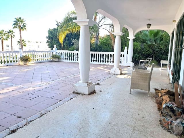 5 camera da letto Villa in vendita in El Paraiso, Estepona con garage - 1.150.000 € (Rif: 9591728)