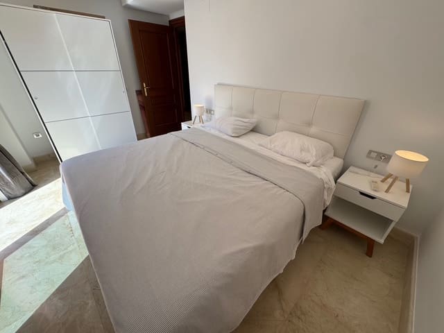 2 quarto Apartamento para venda em Estepona com piscina garagem - 585 000 € (Ref: 9591734)