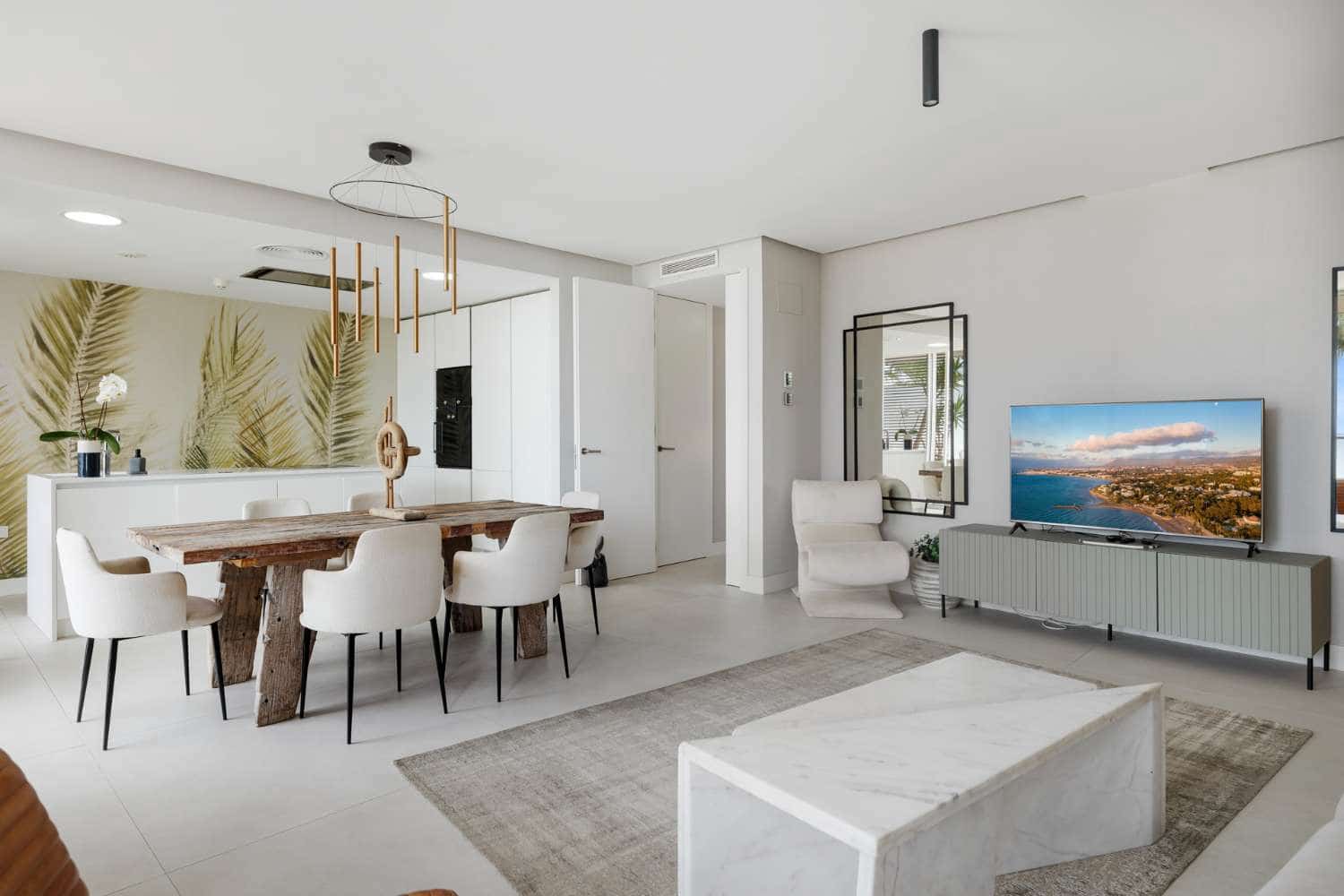 Apartamento de 3 habitaciones en Estepona en venta con piscina garaje - 995.000 € (Ref: 9591741)