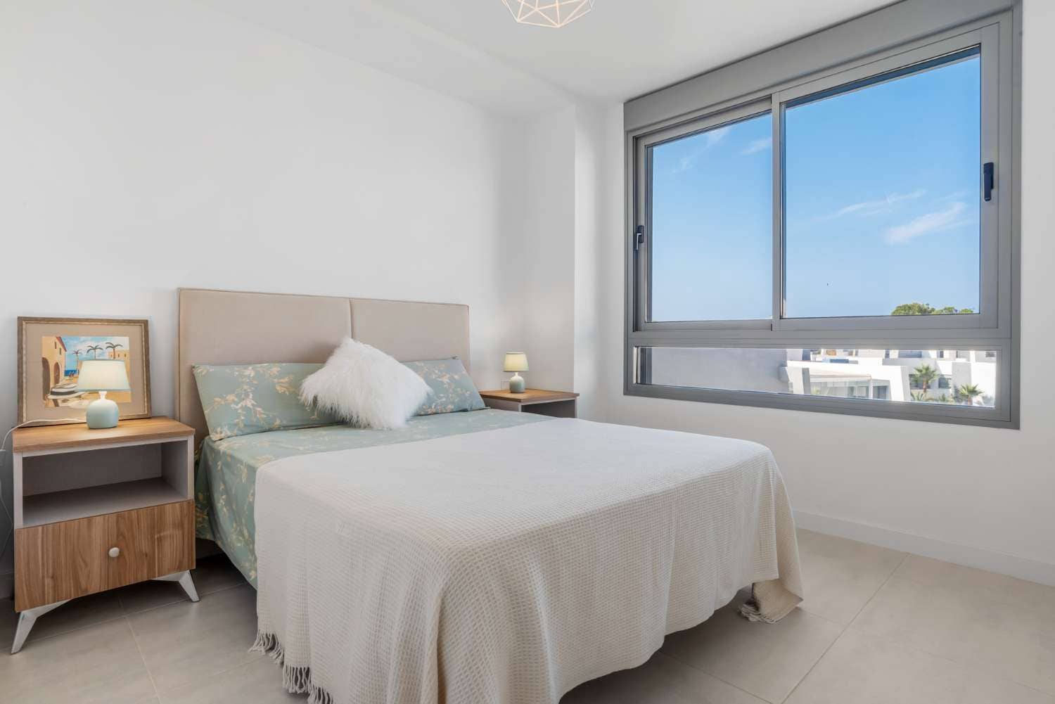 2 quarto Apartamento para venda em New Golden Mile com piscina garagem - 495 000 € (Ref: 9591743)