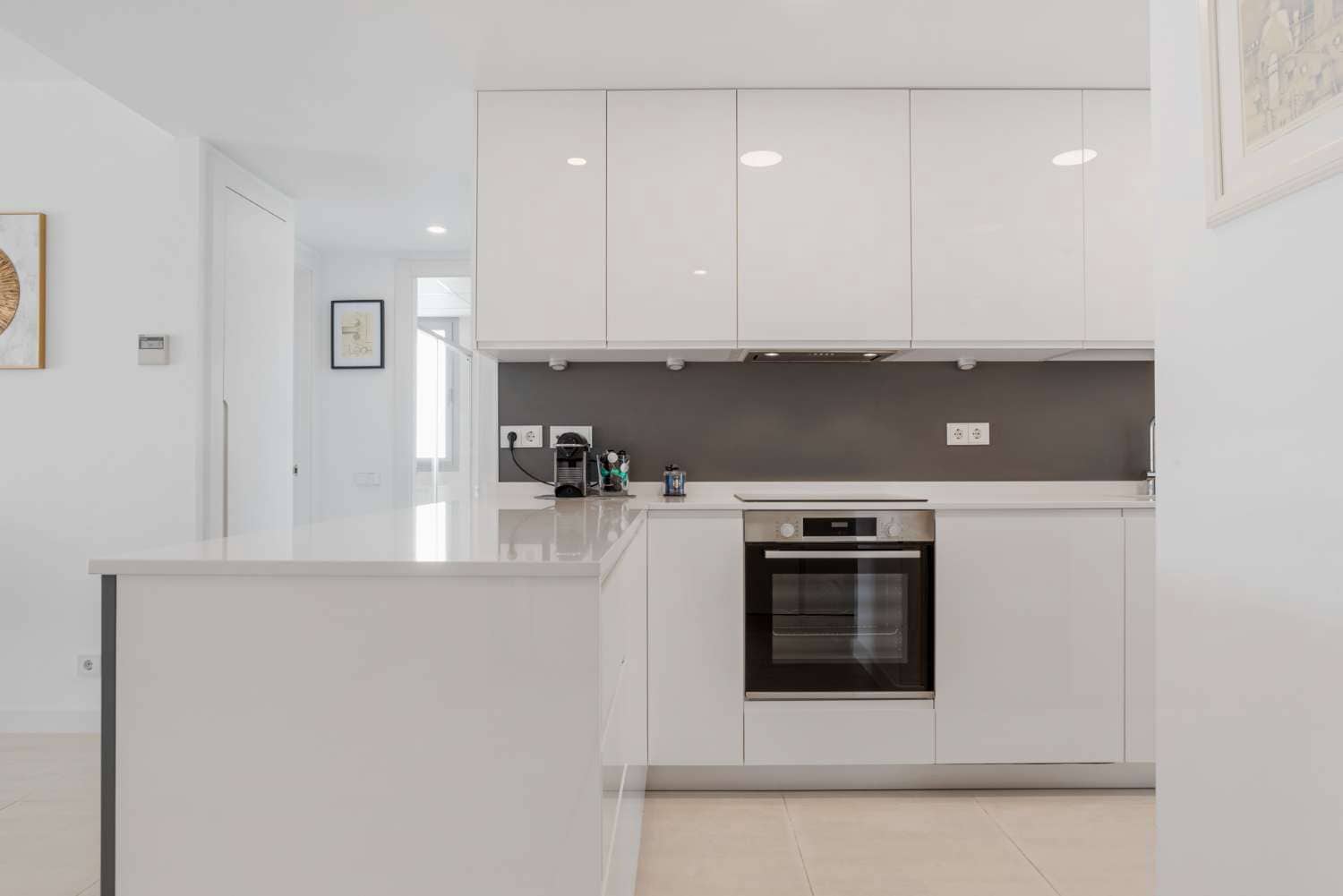 2 quarto Apartamento para venda em New Golden Mile com piscina garagem - 495 000 € (Ref: 9591743)