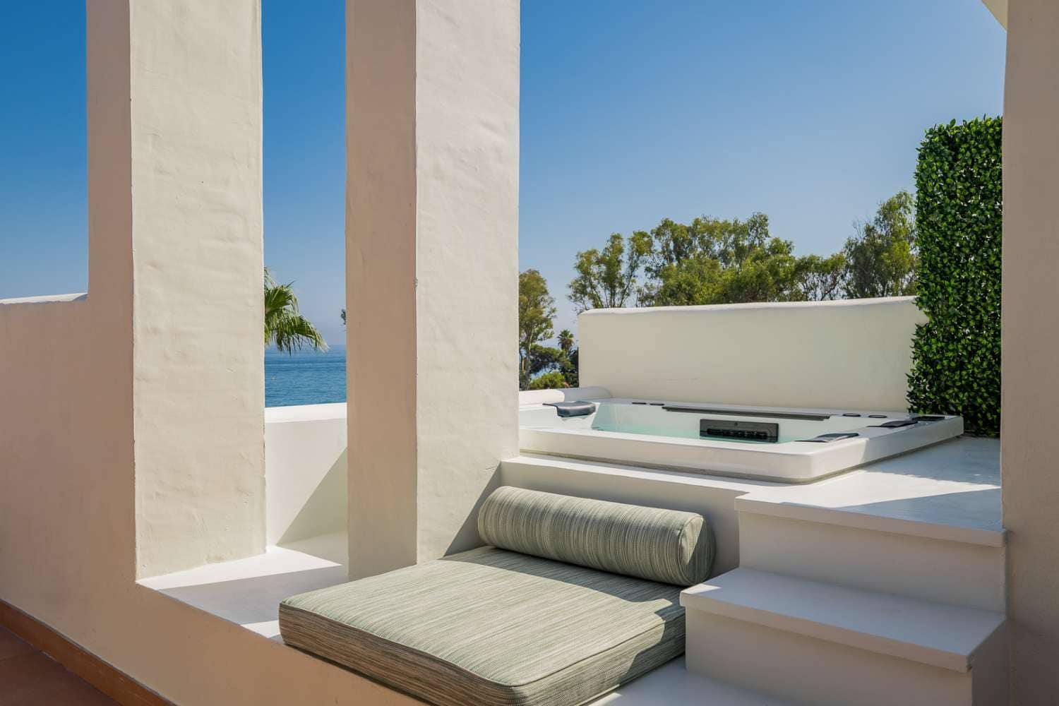 3 quarto Apartamento para venda em El Velerin com piscina garagem - 2 995 000 € (Ref: 9591745)