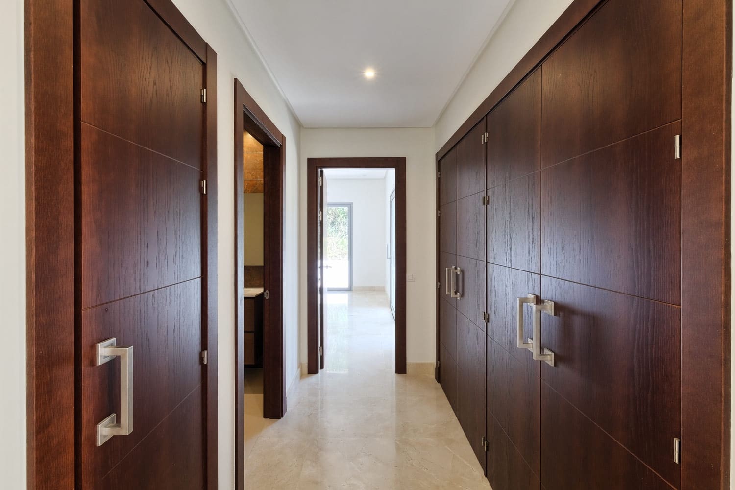 4 chambre Villa/Maison à vendre à Benahavis avec piscine garage - 2 200 000 € (Ref: 9591756)