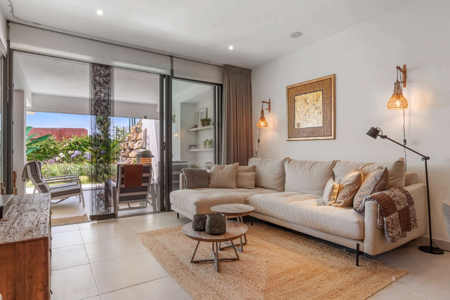 2 sovrum Lägenhet till salu i Estepona med pool garage - 495 000 € (Ref: 9591757)