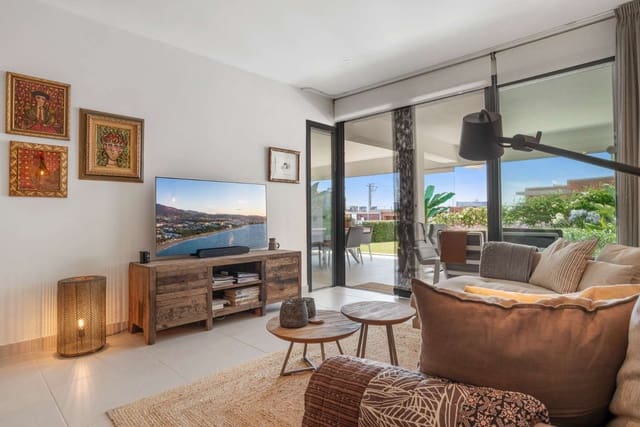 2 sovrum Lägenhet till salu i Estepona Golf, Estepona med pool garage - 495 000 € (Ref: 9591757)