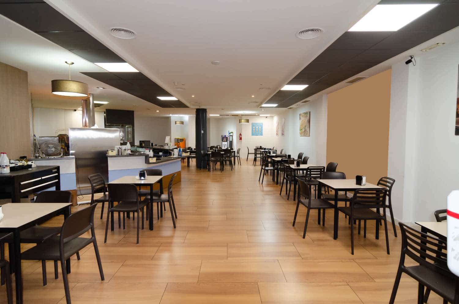 Kommersiell till salu i Malaga stad - 699 000 € (Ref: 9591758)