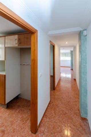 3 Zimmer Wohnung zu verkaufen in San Andres, Málaga Stadt - 250.000 € (Ref: 9610836)