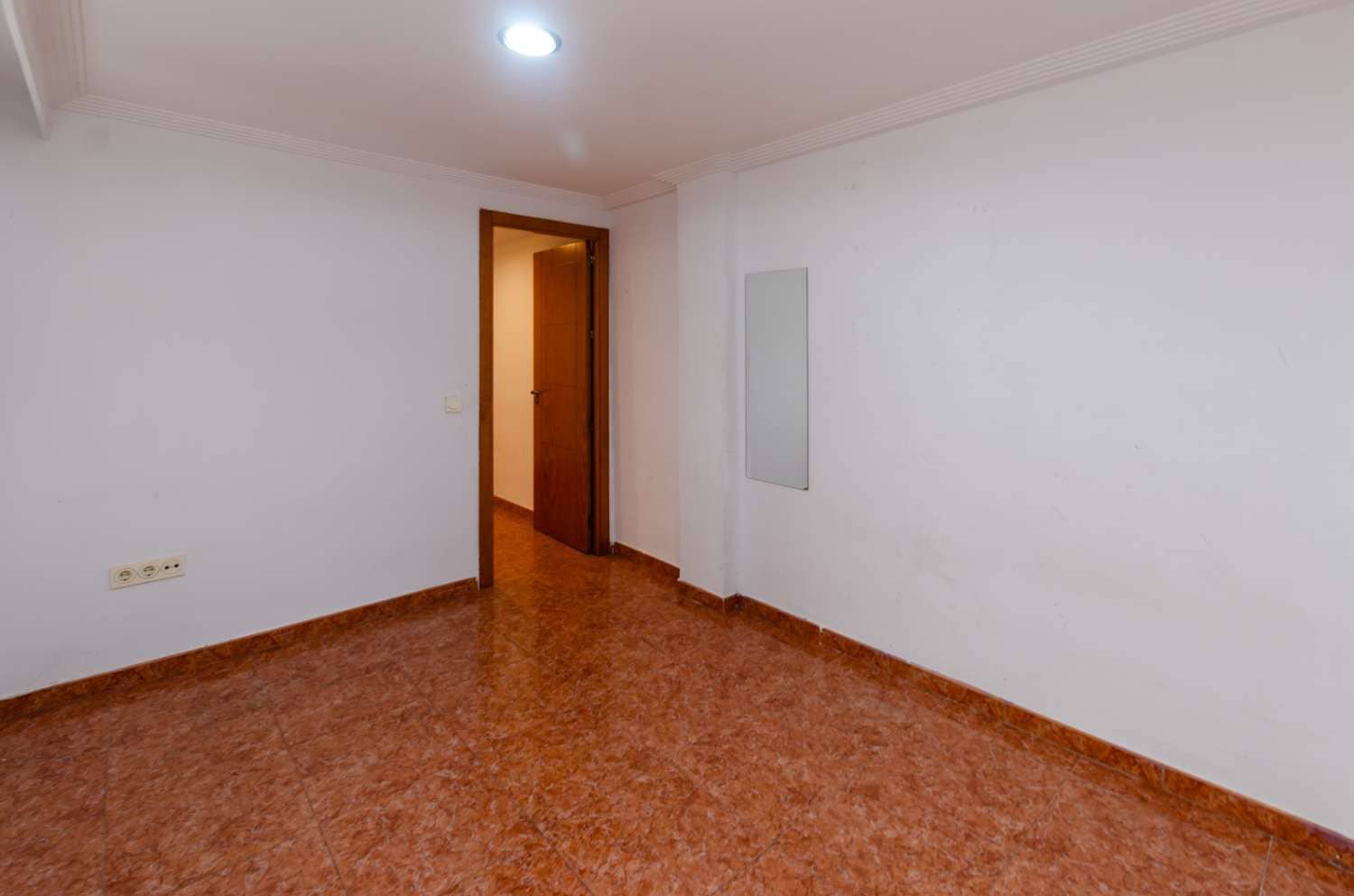 3 Zimmer Wohnung zu verkaufen in Malaga Stadt - 250.000 € (Ref: 9610836)