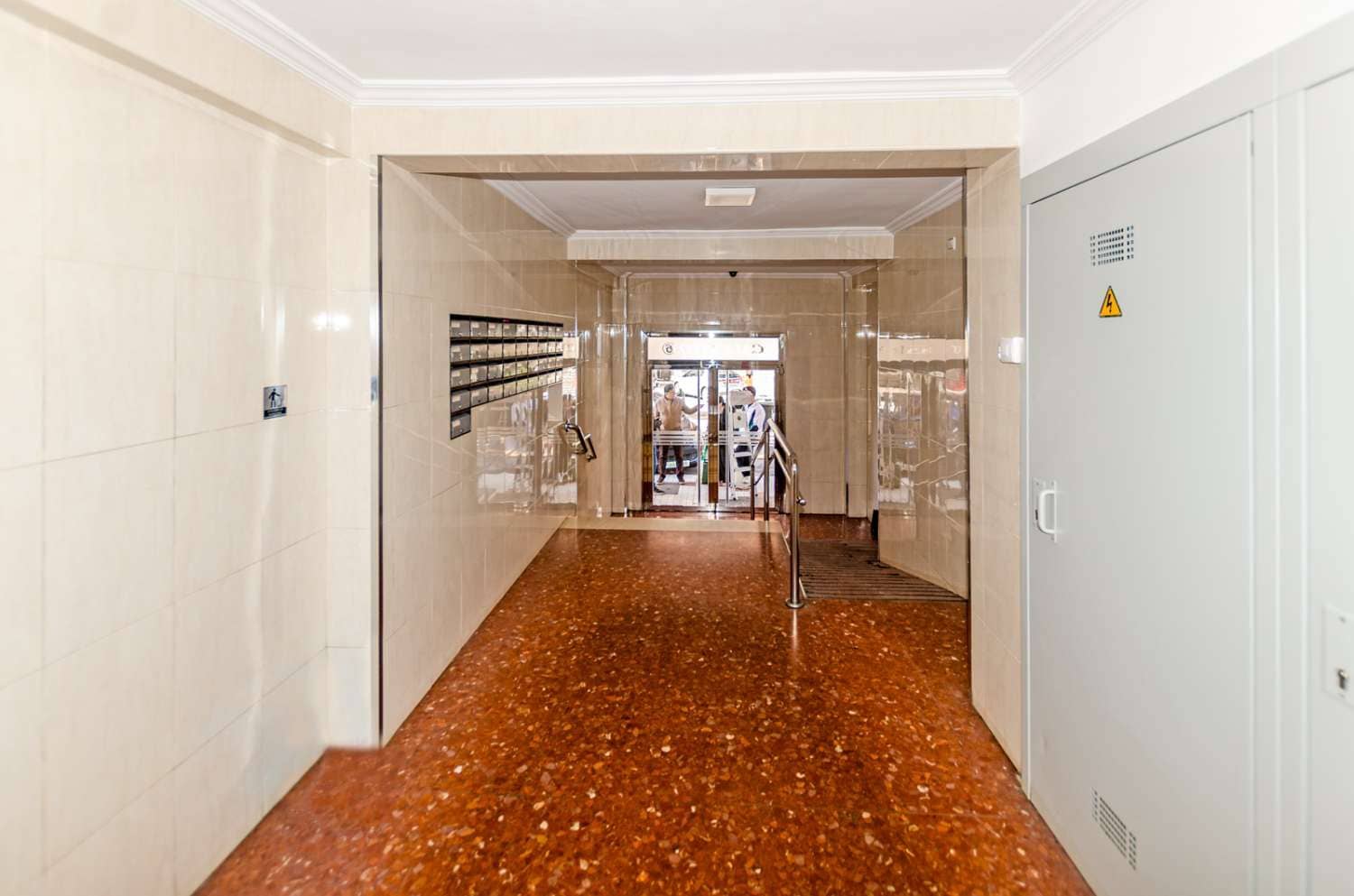 3 Zimmer Wohnung zu verkaufen in Malaga Stadt - 250.000 € (Ref: 9610836)