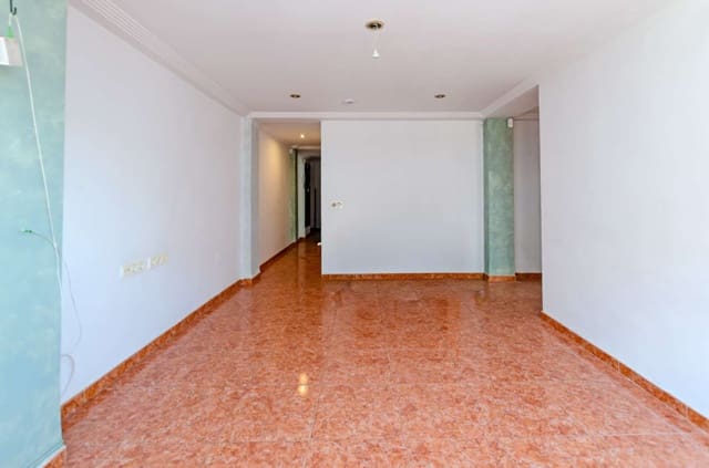 3 Zimmer Wohnung zu verkaufen in San Andres, Málaga Stadt - 250.000 € (Ref: 9610836)