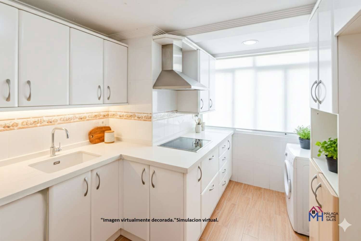 3 bedroom Flat for sale in Malaga city - € 250,000 (Ref: 9610836)