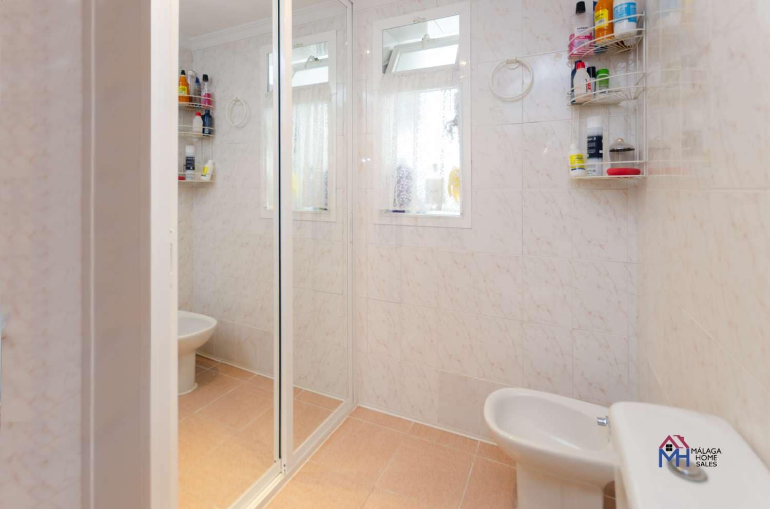 3 Zimmer Apartment zu verkaufen in Torre del Mar mit Pool Garage - 330.000 € (Ref: 9651251)