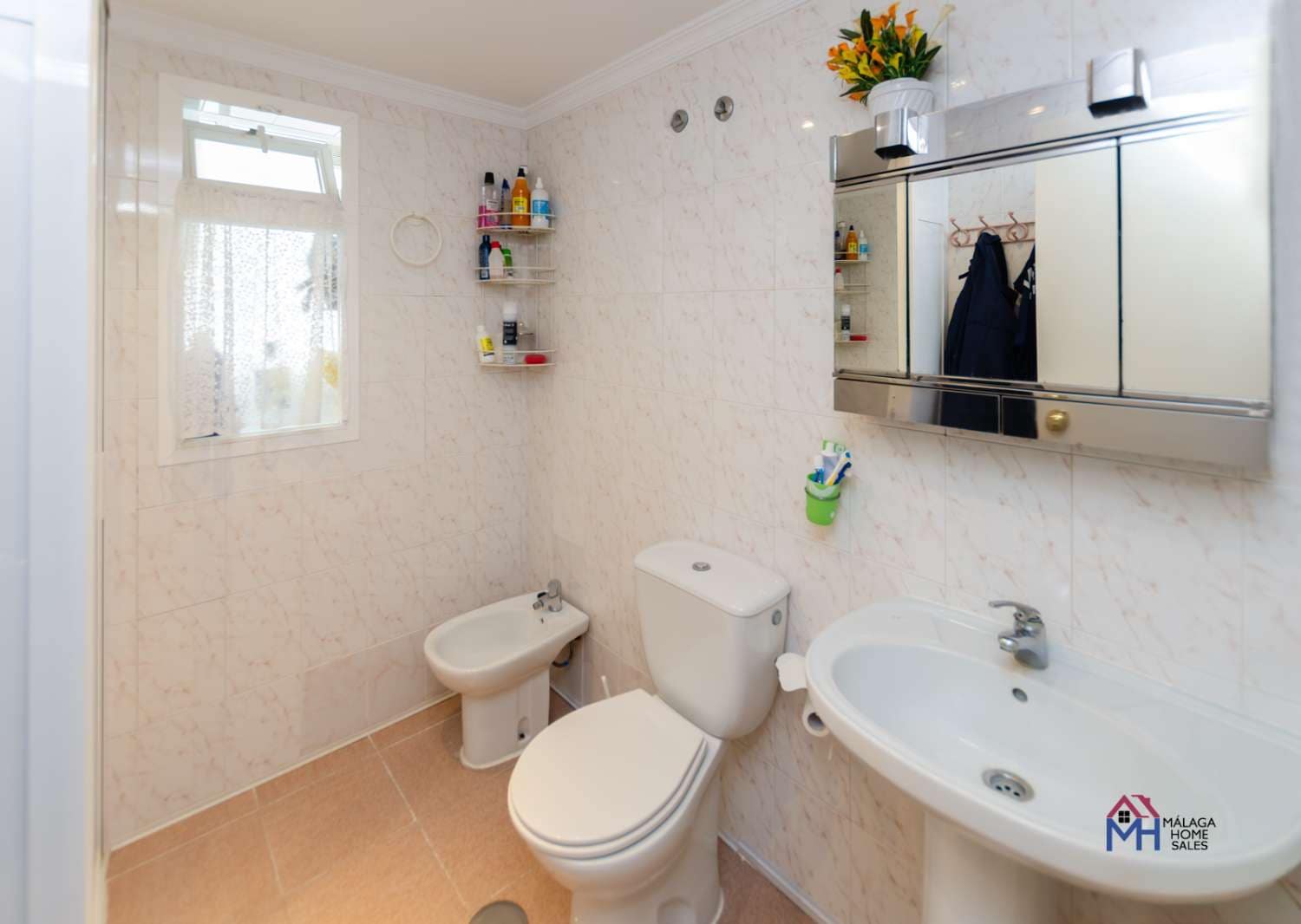 3 Zimmer Apartment zu verkaufen in Torre del Mar mit Pool Garage - 330.000 € (Ref: 9651251)