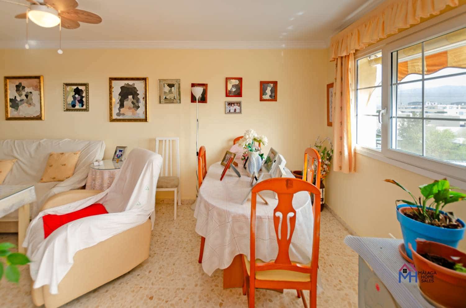 3 Zimmer Apartment zu verkaufen in Torre del Mar mit Pool Garage - 330.000 € (Ref: 9651251)