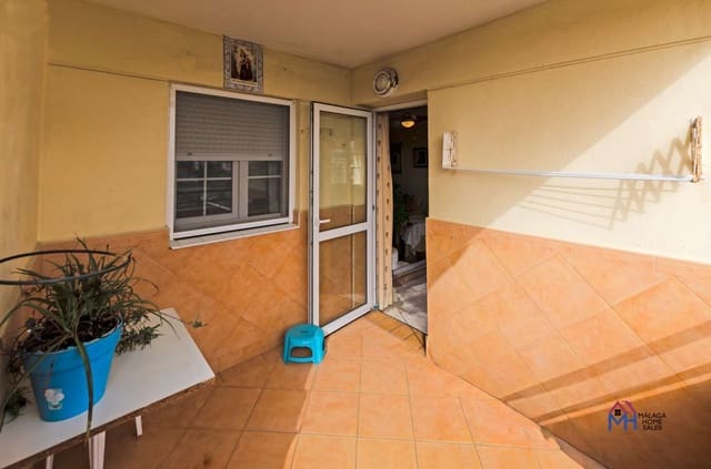 3 Zimmer Apartment zu verkaufen in Torre del Mar, Vélez-Málaga mit Pool Garage - 330.000 € (Ref: 9651251)