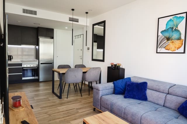 1 makuuhuone Huoneisto myytävänä paikassa Torrevieja mukana uima-altaan 
autotalli - 185 000 € (Ref: 9609908)