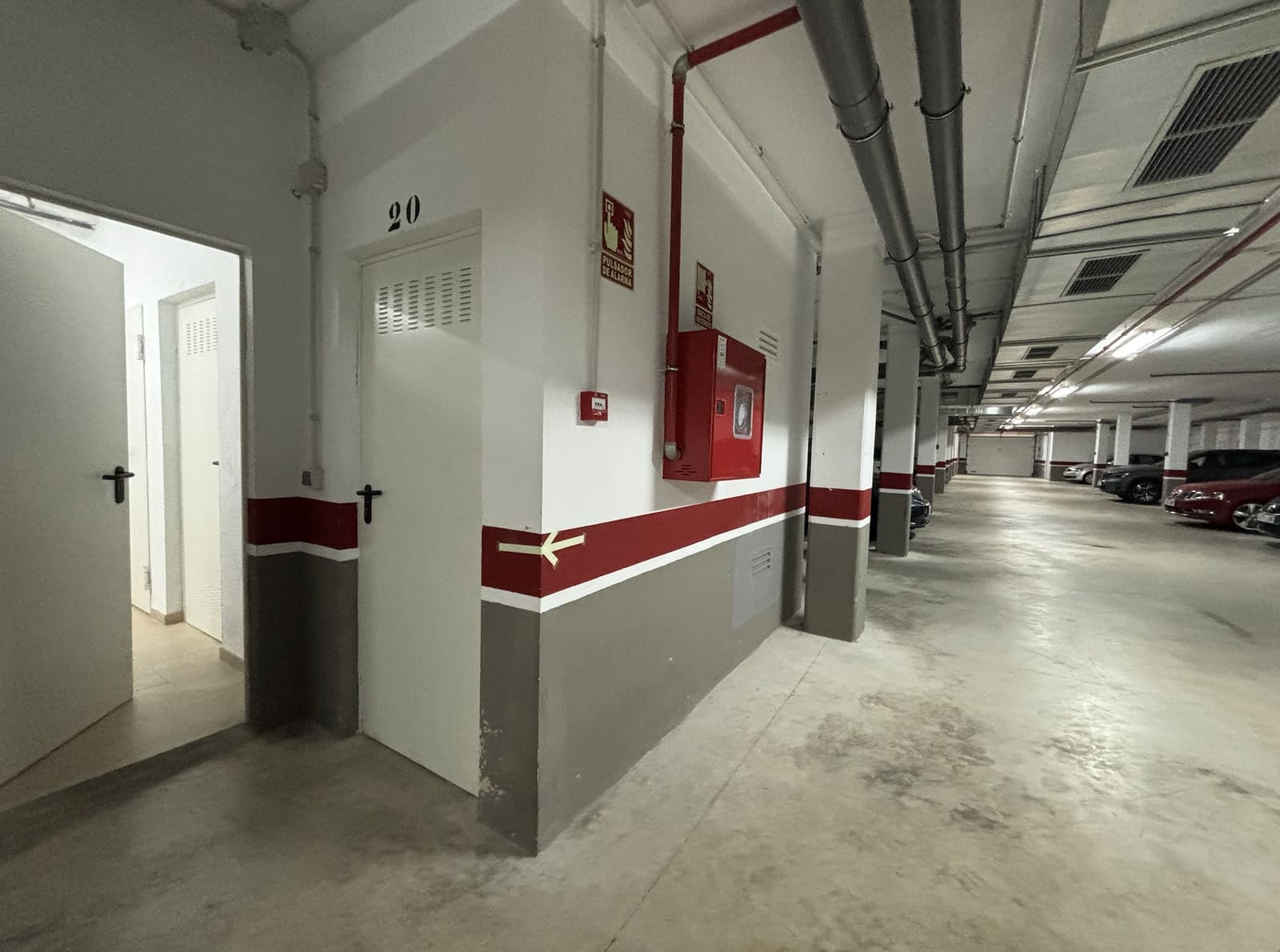 2 soveværelse Lejlighed til salg i Orihuela Costa med swimmingpool garage - € 245.000 (Ref: 9702454)