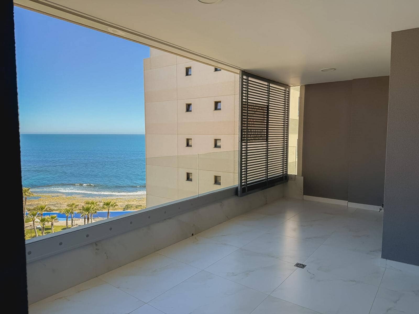 2 Zimmer Apartment zu verkaufen in Punta Prima mit Pool Garage - 489.000 € (Ref: 9715598)