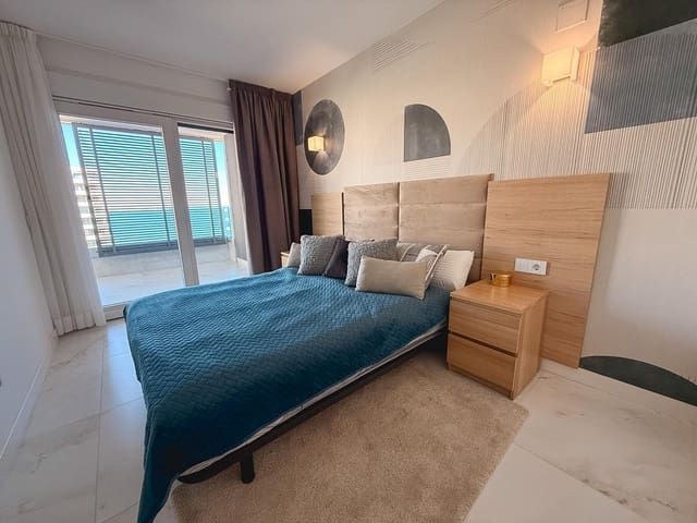 2 chambre Appartement à vendre à Punta Prima, Torrevieja avec piscine garage - 489 000 € (Ref: 9715598)