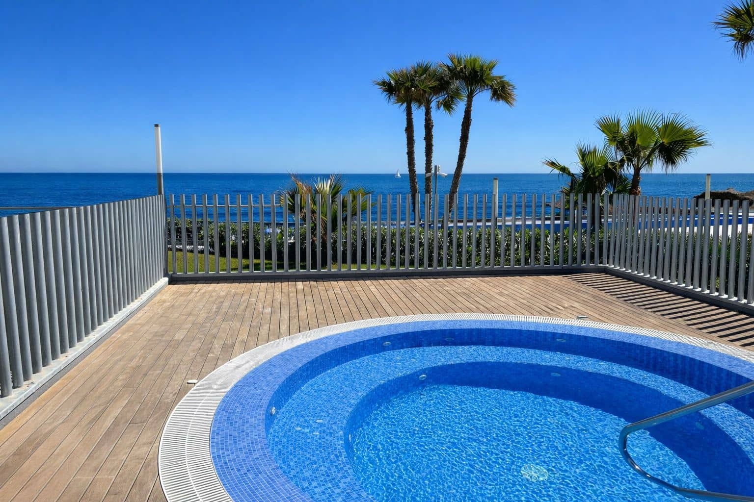 2 Zimmer Apartment zu verkaufen in Punta Prima mit Pool Garage - 489.000 € (Ref: 9715598)