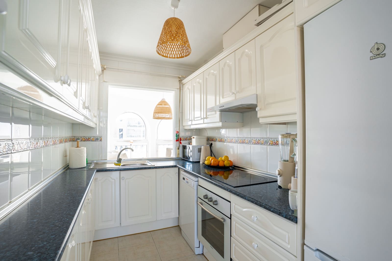 5 sypialnia Willa na sprzedaż w Orihuela Costa z basenem garażem - 429 000 € (Ref: 9807077)