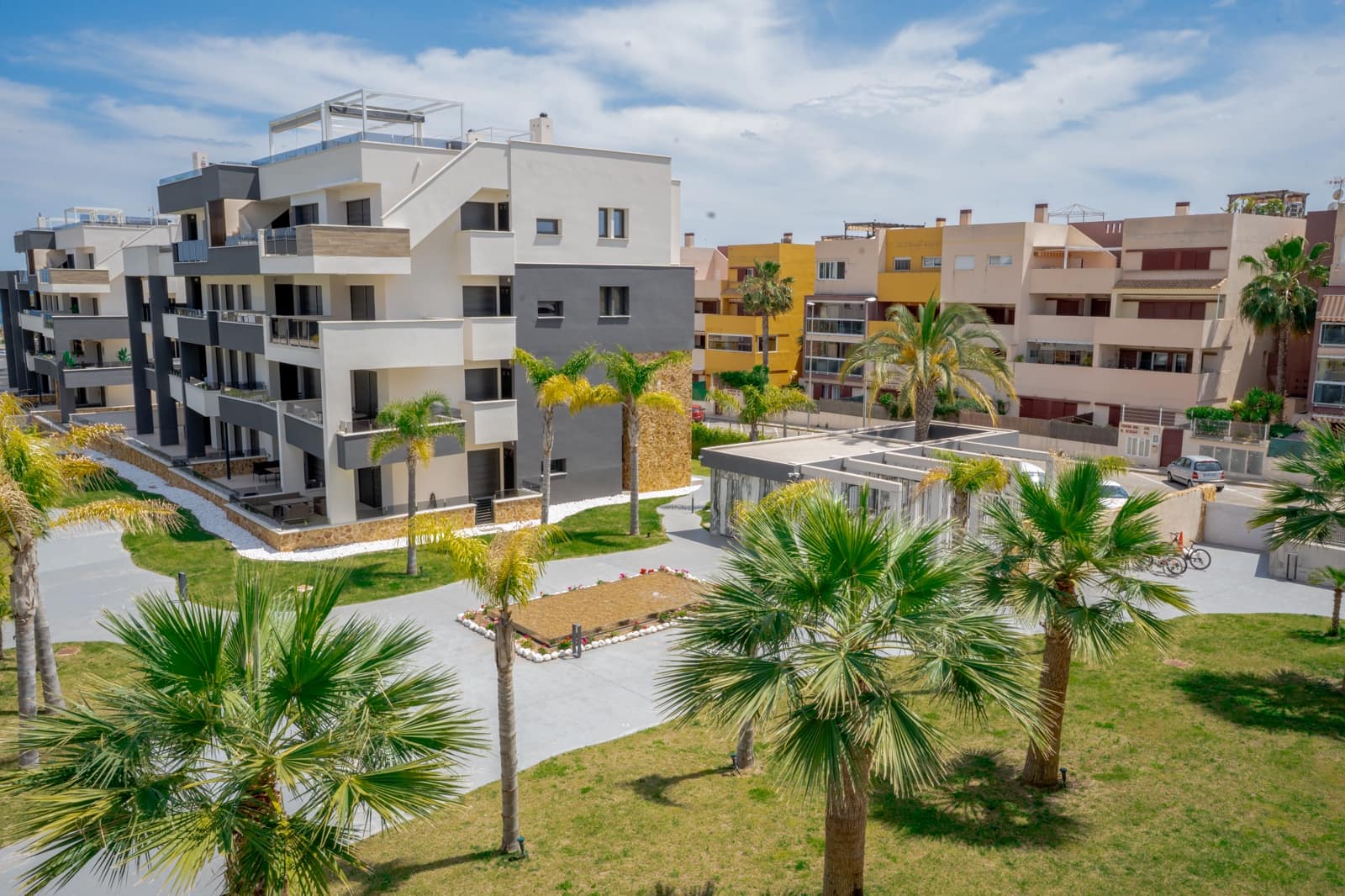 2 quarto Apartamento para venda em Orihuela Costa com piscina garagem - 368 800 € (Ref: 9838610)