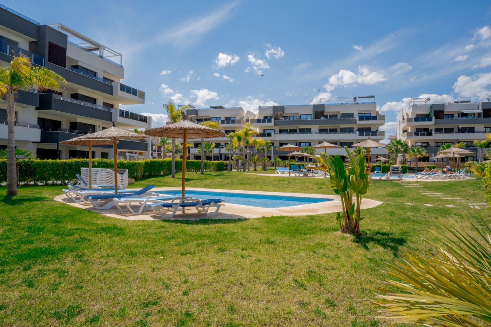 2 quarto Apartamento para venda em Orihuela Costa com piscina garagem - 368 800 € (Ref: 9838610)