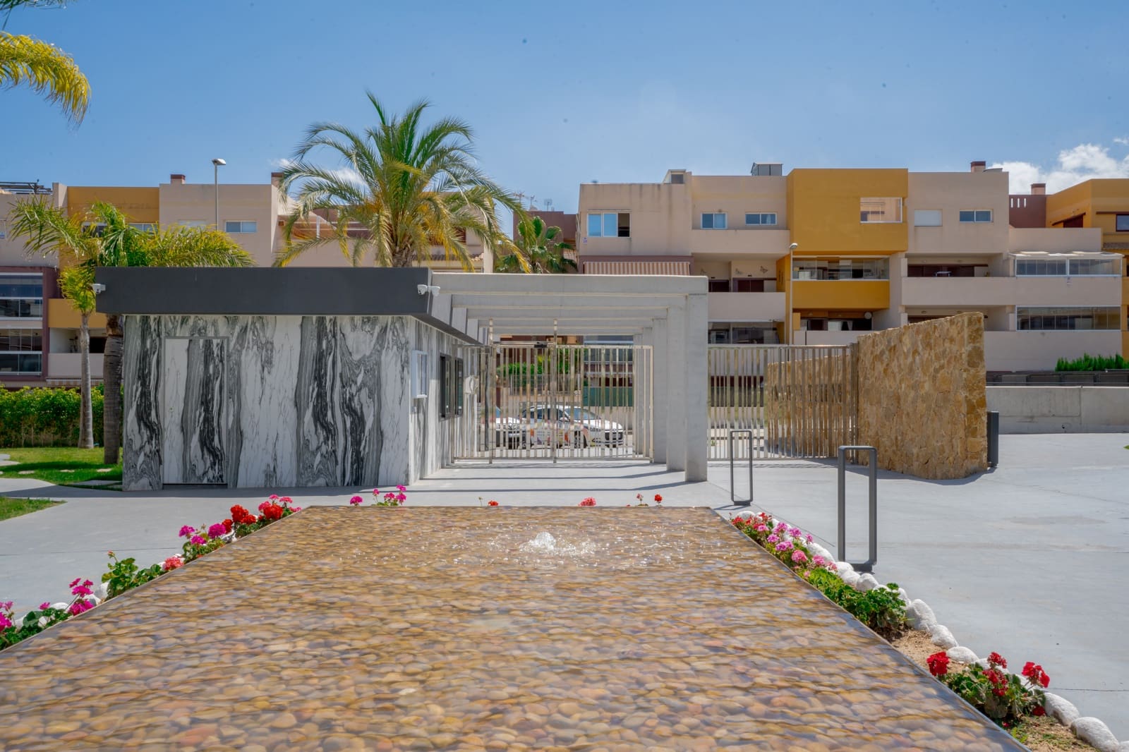 2 quarto Apartamento para venda em Orihuela Costa com piscina garagem - 368 800 € (Ref: 9838610)