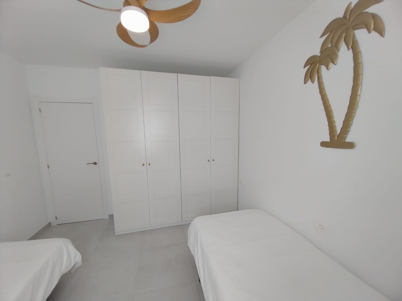 2 bedroom Penthouse for sale in Costa Adeje with pool - € 355,000 (Ref: 9586828)