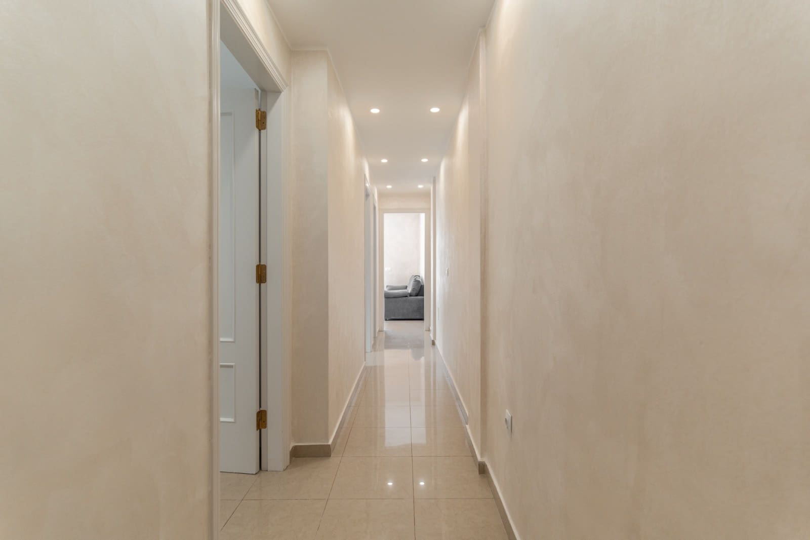 2 makuuhuone Kattohuoneisto myytävänä paikassa Adeje mukana 
autotalli - 277 500 € (Ref: 9587983)