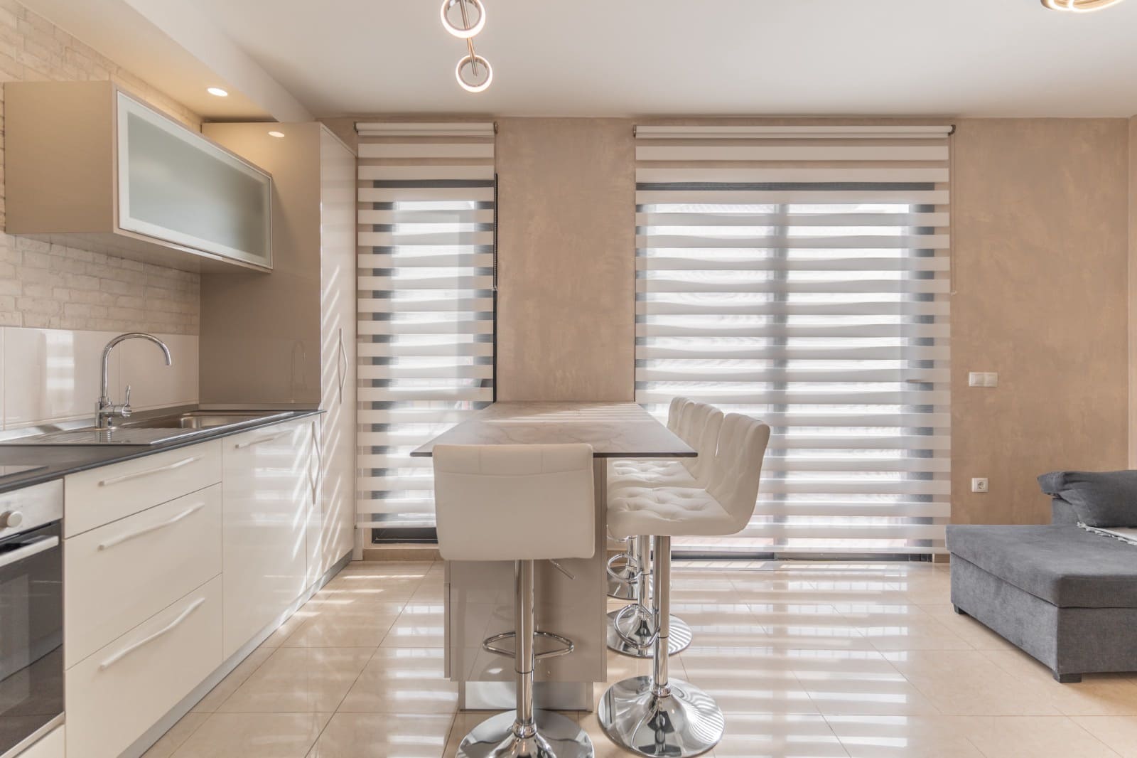 2 makuuhuone Kattohuoneisto myytävänä paikassa Adeje mukana 
autotalli - 277 500 € (Ref: 9587983)