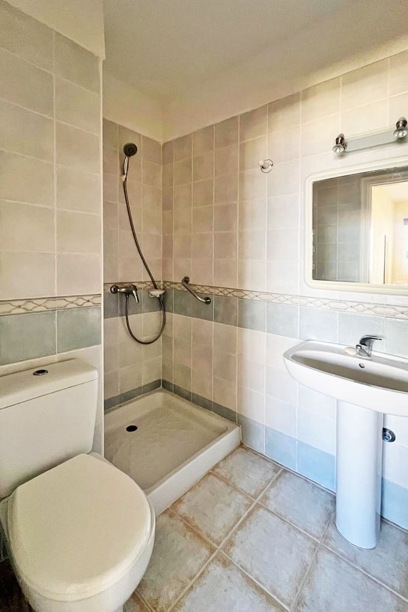 2 slaapkamer Appartement te koop in Costa Adeje met zwembad - € 479.000 (Ref: 9588050)