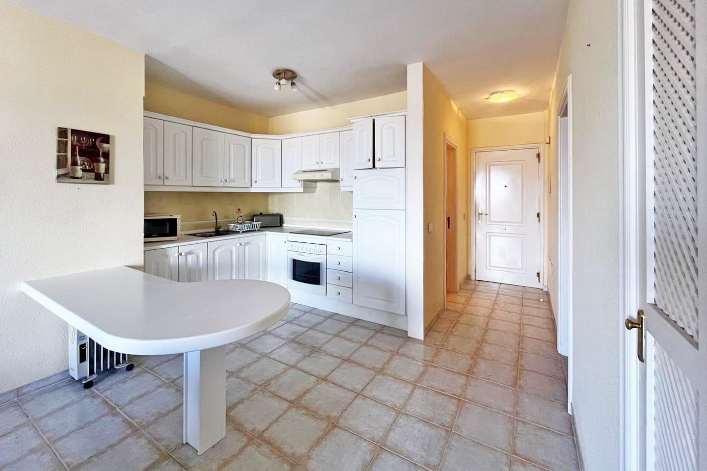 2 slaapkamer Appartement te koop in Costa Adeje met zwembad - € 479.000 (Ref: 9588050)