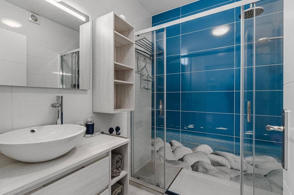 2 bedroom Penthouse for sale in Adeje with pool - € 550,000 (Ref: 9588056)