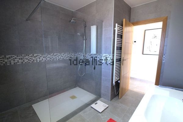 Casa de 3 habitaciones en Adeje en venta con piscina - 1.312.000 € (Ref: 9588420)
